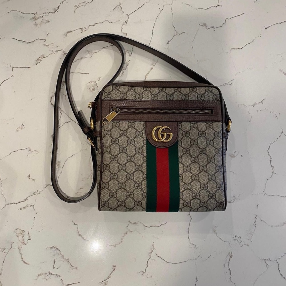 Authentic Gucci crossbody Ophidia GG bag
